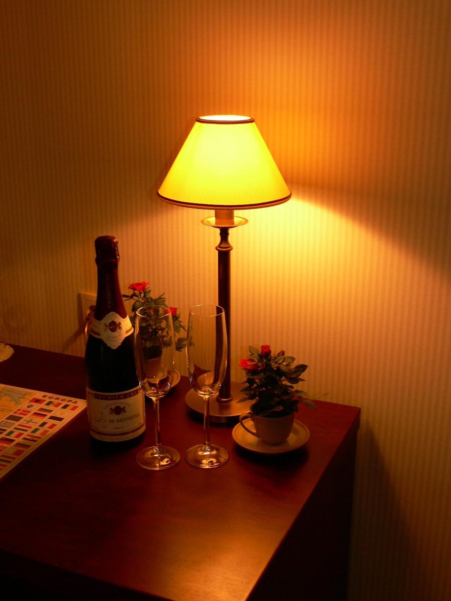 Hotel Prelude Knesselare Zewnętrze zdjęcie